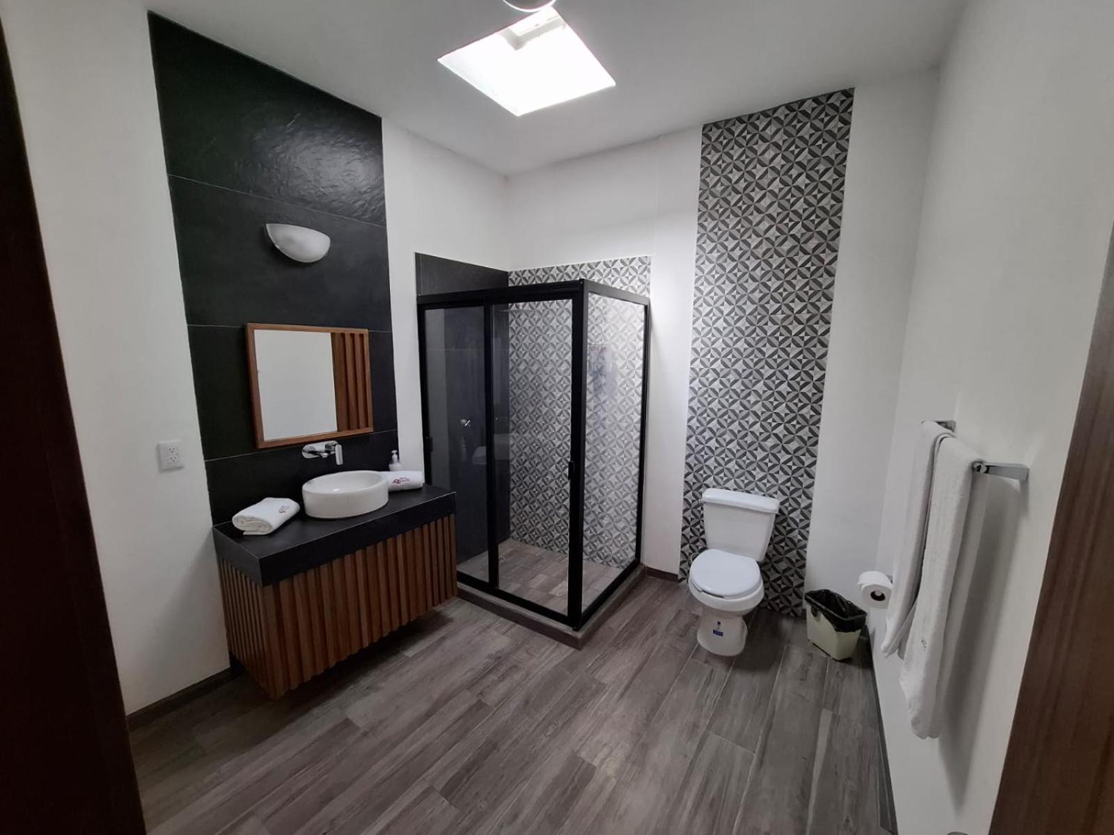 Hotel Aquiles Гуадалахара Екстериор снимка